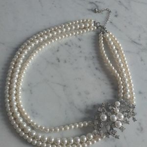 Pearl necklace